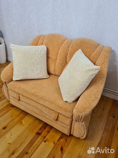 Мини диван раскладной бу