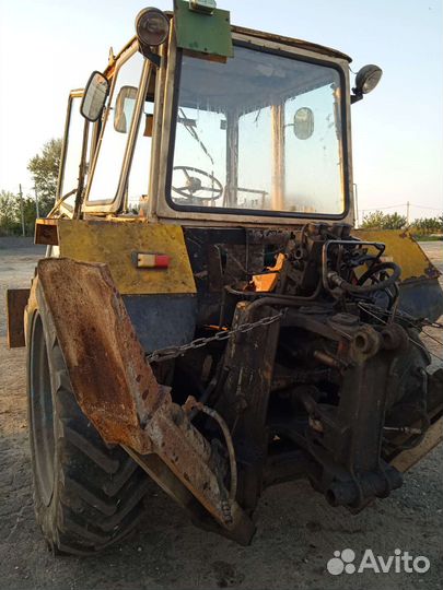 Трактор юмз 6