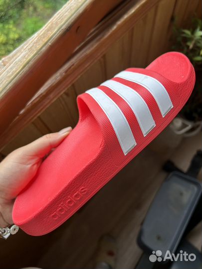 Шлепанцы adidas