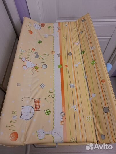 Ванночка и пеленальный столик Brevi