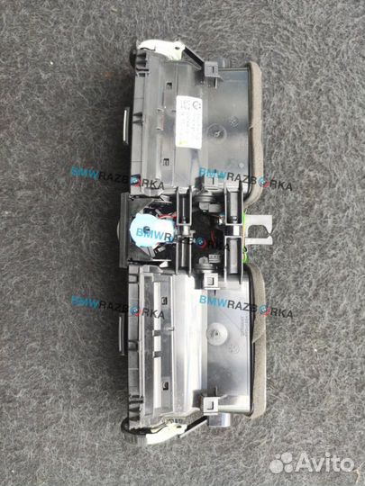 Дефлектор обдува салона центральный BMW 3 9347436