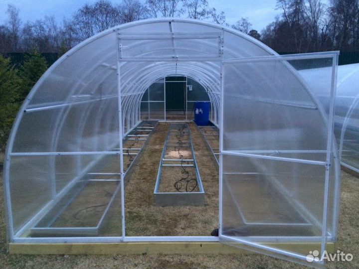 Теплицы полукруглая