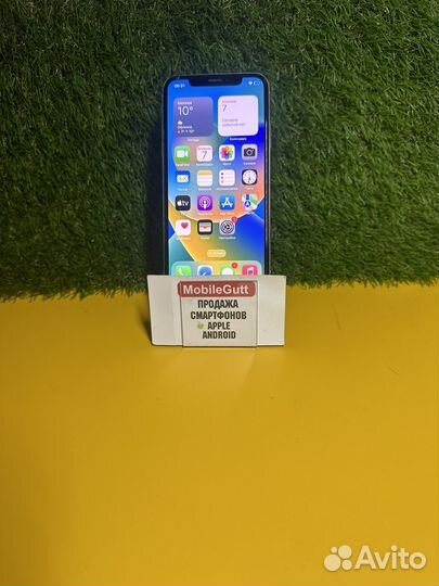 iPhone X, 64 ГБ