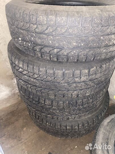 Bfgoodrich Winter Slalom 215/70 R16