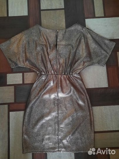 Нарядное платье