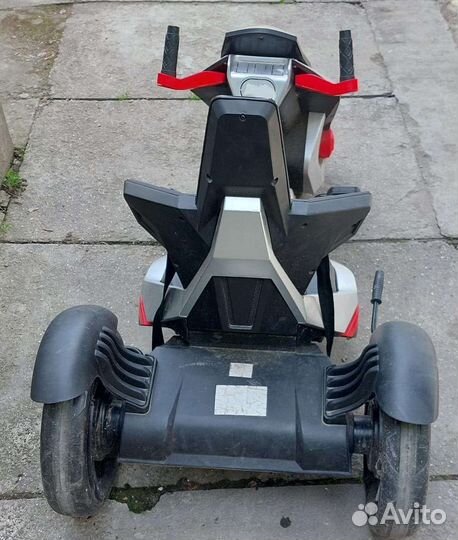 Детский веломобиль