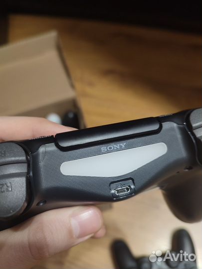 Оригинальные геймпады PS4 dualshock 4 v2