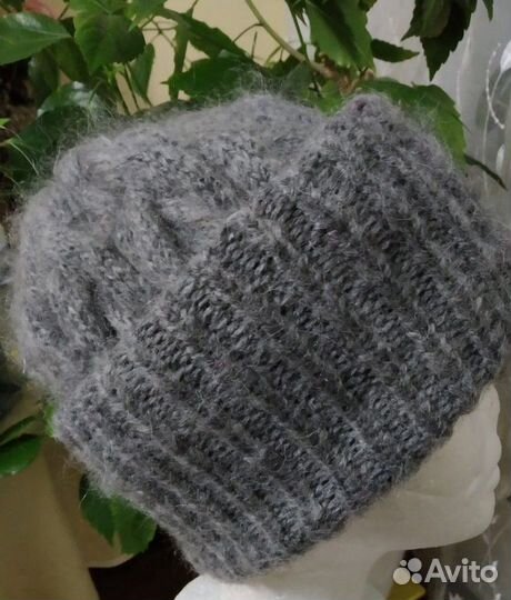 Шапка Такори из мохера новая с двойным отвротом