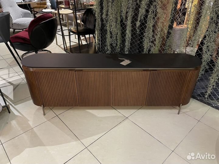 Тумба дизайнерская под тв премиум