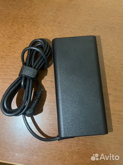 Зарядное устройство для ноутбука