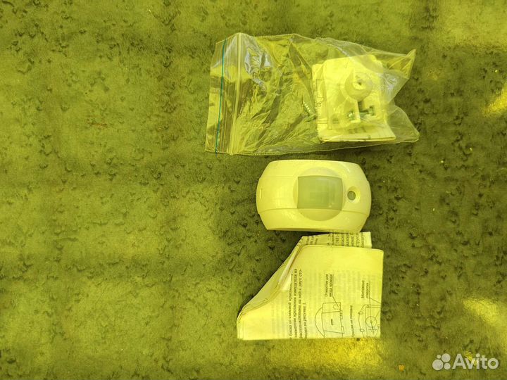 Извещатель охранный поверхностный исп.ак