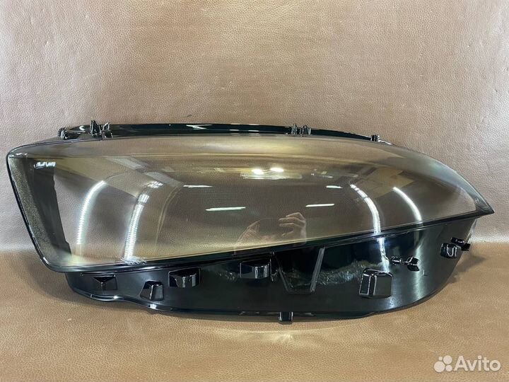 Стекло фары левой для Mercedes-Benz A-klasse W177