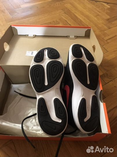 Кроссовки nike