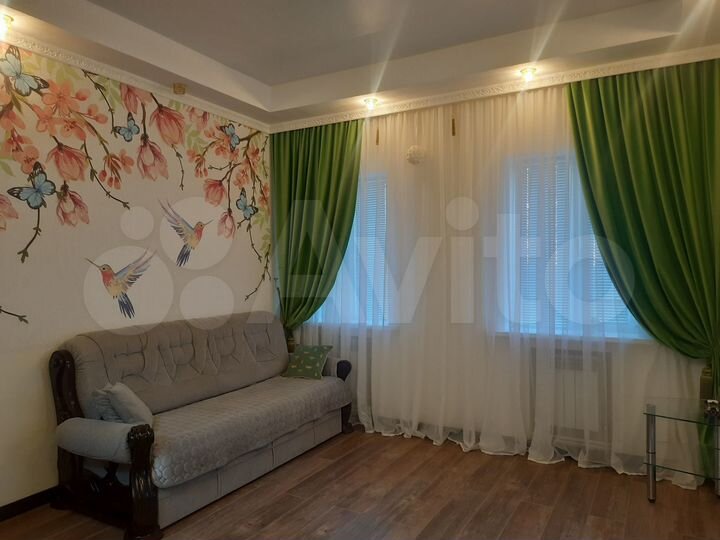 Дом 160 м² на участке 5 сот.