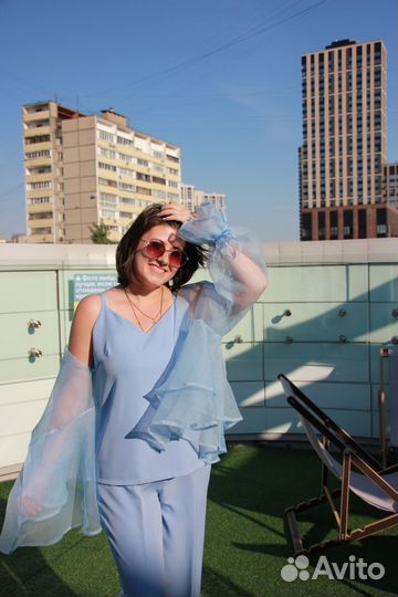 Костюм женский нарядный 42 46