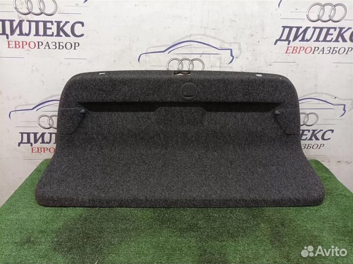 Обшивка крышки багажника VW Jetta 2005-2011