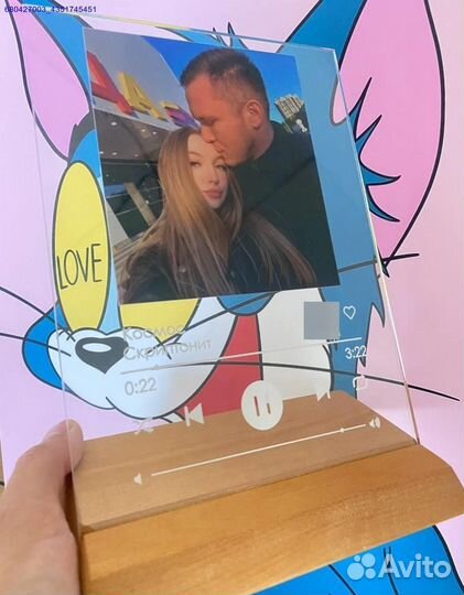 Трек пластинка на стекле