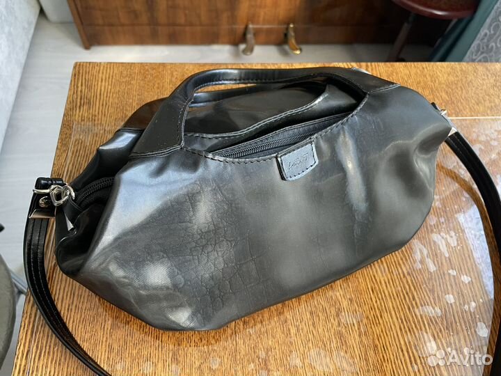 Женская сумочка