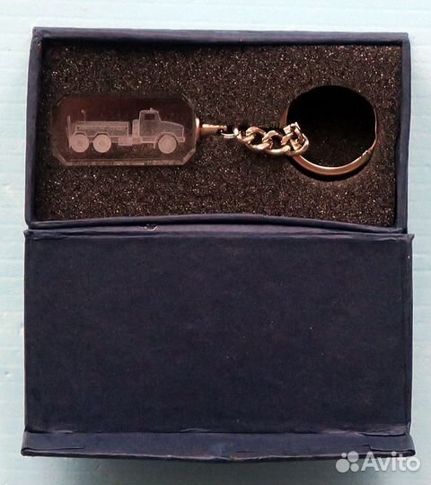 Брелоки с автомобилями