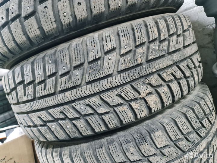 Marshal 7400 215/55 R17 19B