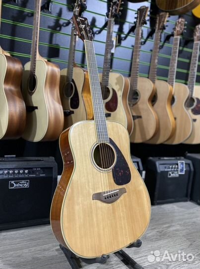 Yamaha FG820 акустическая гитара (новая)