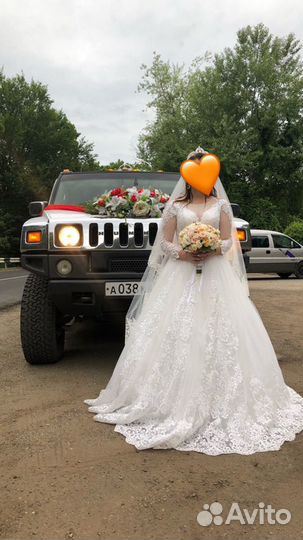 Свадебное платье