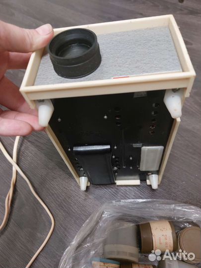 Диапроектор диафильмы и новогодний домик СССР