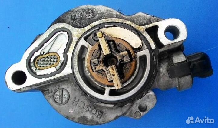 Насос вакуумный - Ситроен С4