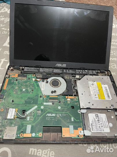 Ноутбук asus на запчасти