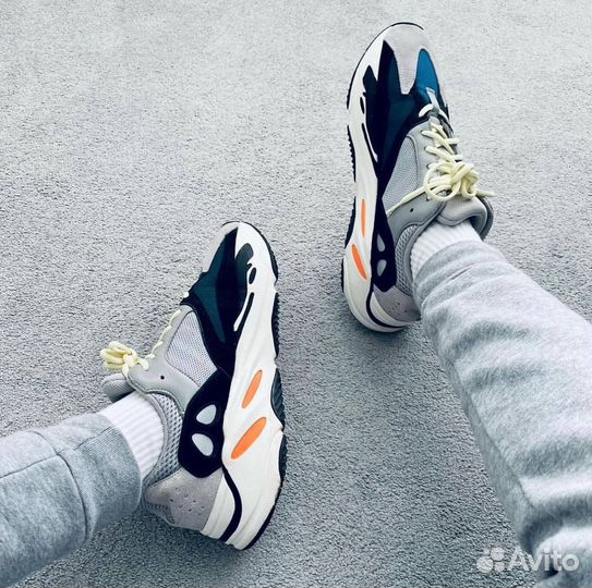 Adidas yeezy boost 700 Wave Runner