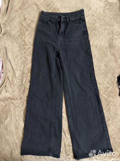 Джинсы клеш