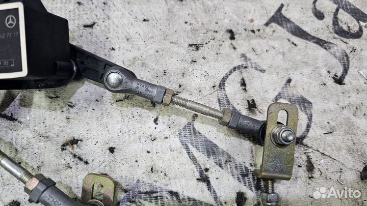 Датчики положения кузова на Mercedes W220 W219