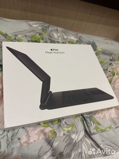 Apple magic keyboard iPad pro 11 + pencil 2nd gen
