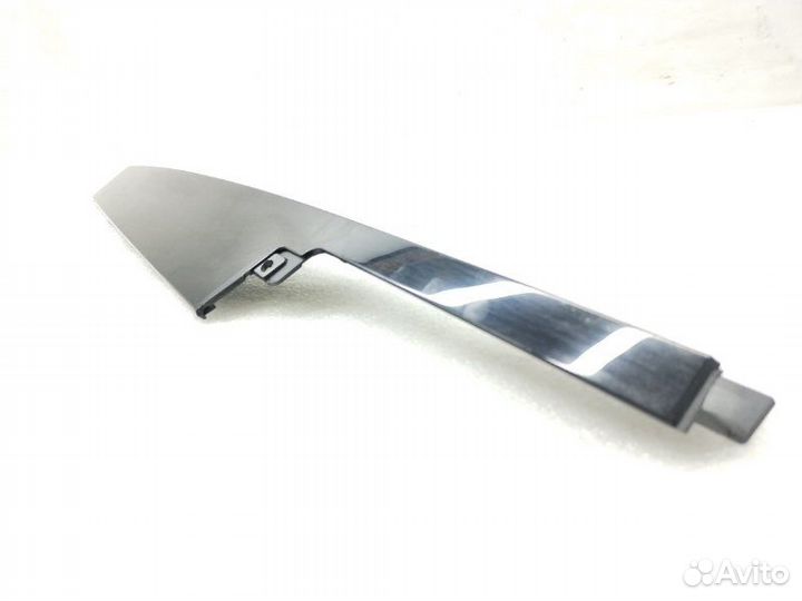 Накладка двери передняя правая Land Rover