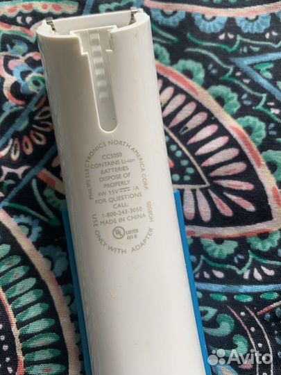 На запчасти машинка для стрижки philips