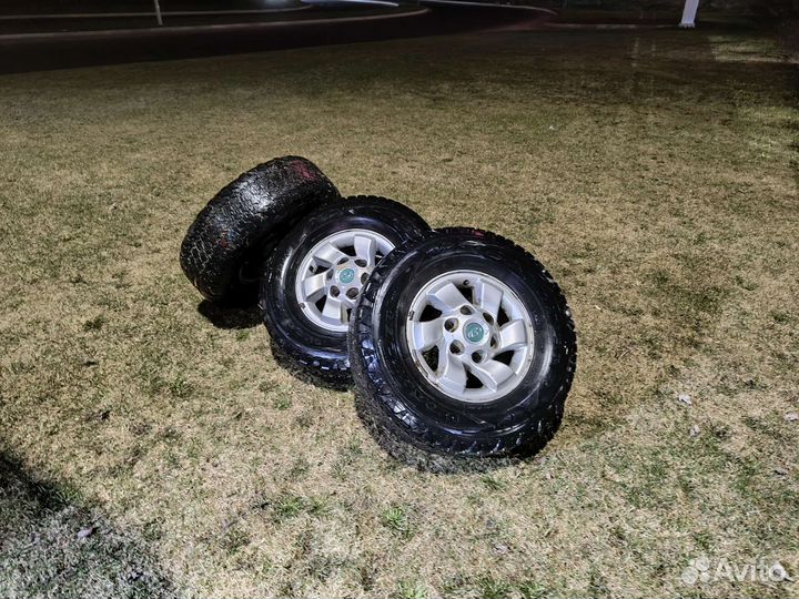 Goodyear Wrangler AT/SA 235/75 R15