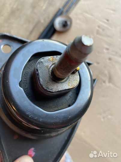 Опора двигателя Kia Ceed 1,6 MT G4FC 2006-2010