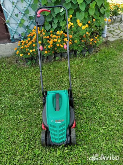 Газонокосилка электрическая bosch