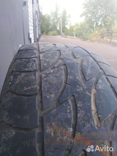 Bridgestone Dueler A/T 215/65 R16 98S