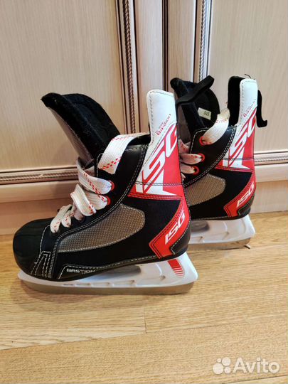 Коньки хоккейные Bastion