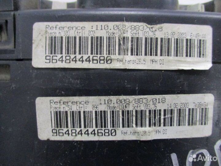 Щиток приборов Peugeot 607 2.2 2000