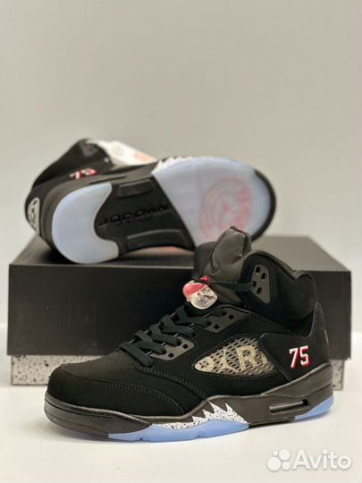 Кроссовки Nike Air Jordan 5 retro Зимние