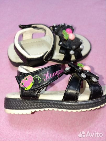 Босоножки для девочки