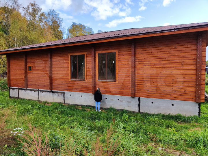 Дом 165 м² на участке 8 сот.