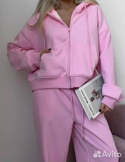 Спортивный костюм женский