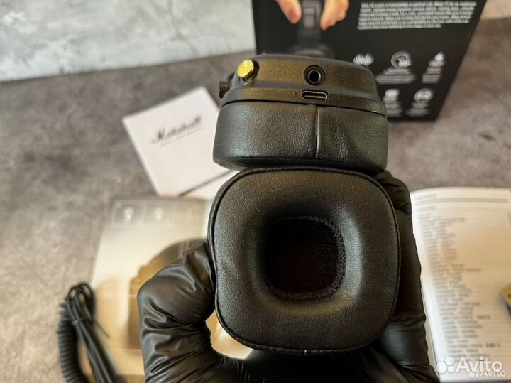 Беспроводные наушники Marshall major 4