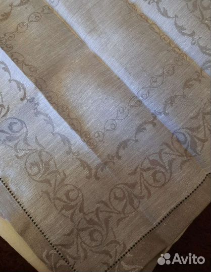 Скатерть и салфетки из льна