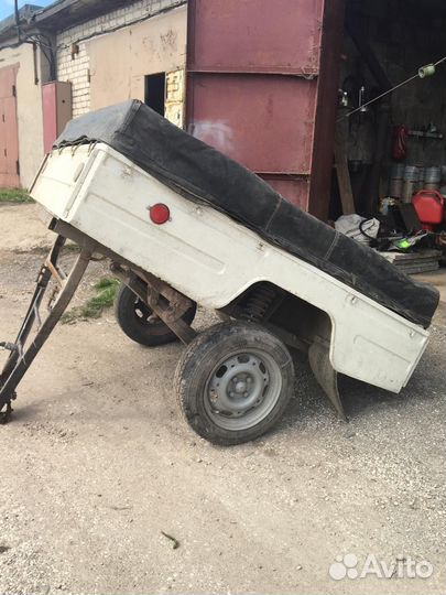 Прицеп на легковой автомобиль