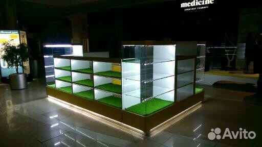 Продам торговые витрины