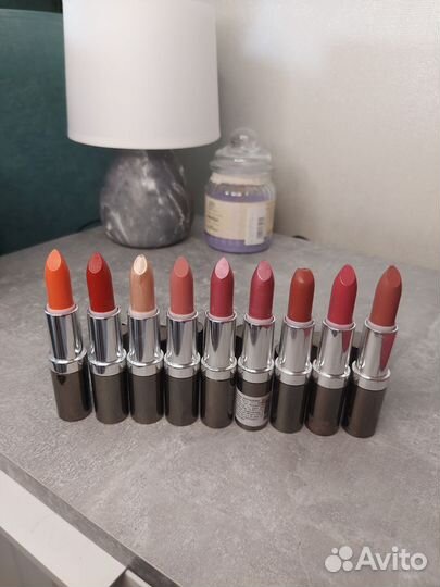 Блески помады